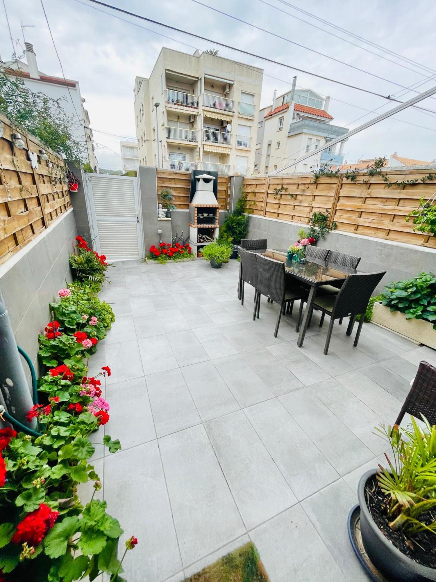 Casita Unifamiliar Junto Al Mar Cunit Exterior foto